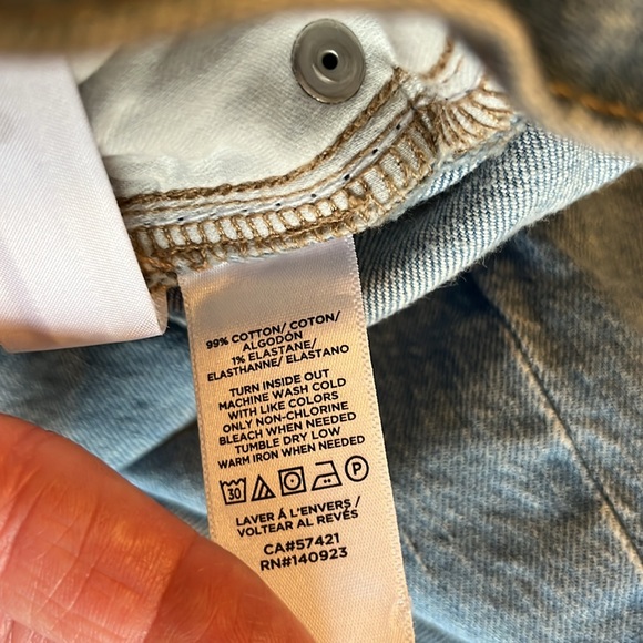 Loft straight crop jeans - NWOT!! - Picture 10 of 10